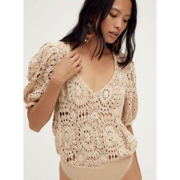 NWT FREE PEOPLE Sz XS SAND DUNE CROCHET BODYSUIT - Picture 1 of 4